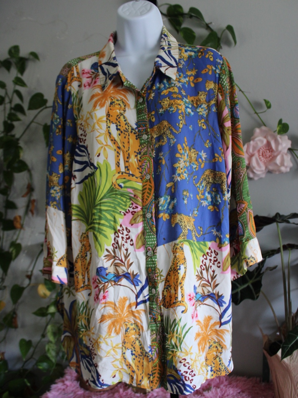 Rose + Olive 1X Patchwork Leopard Tropical Print Oversized Button Down Shirt - Picture 12 of 12